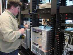 計算機(jī)機(jī)房建設(shè)工程與深圳市希錦網(wǎng)絡(luò)科技的實踐探索